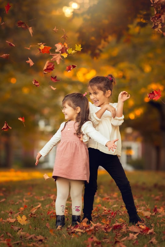 Fall Family Fine Art Portraits, Family Photographer Boston, siblings 5
